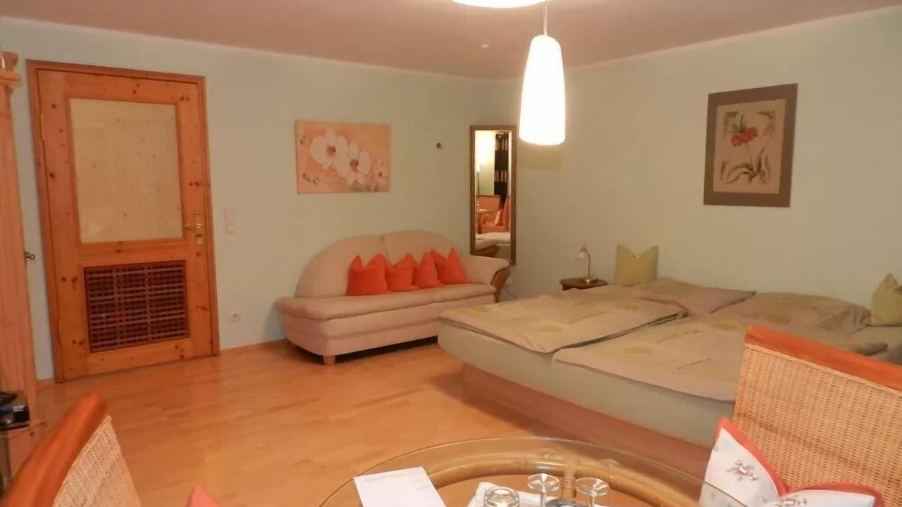 Photo of Livingroom in Egglham