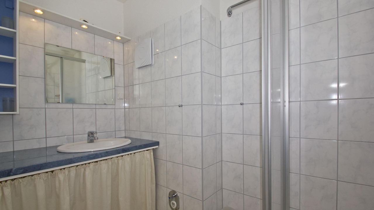 Photo of Bathroom in Breege