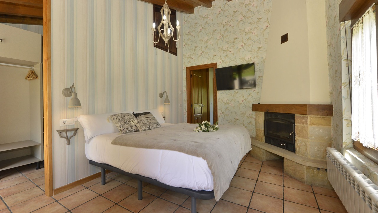 Photo of Bedroom in Villacarriedo