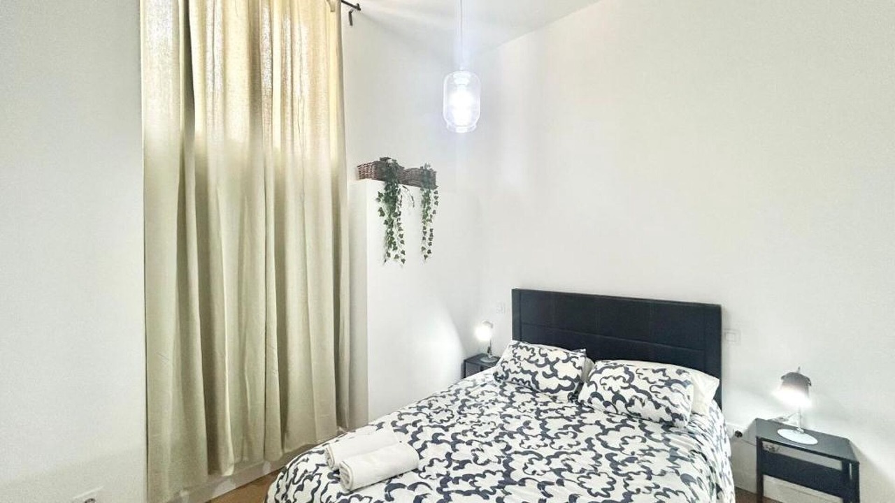 Photo of Bedroom in La Latina