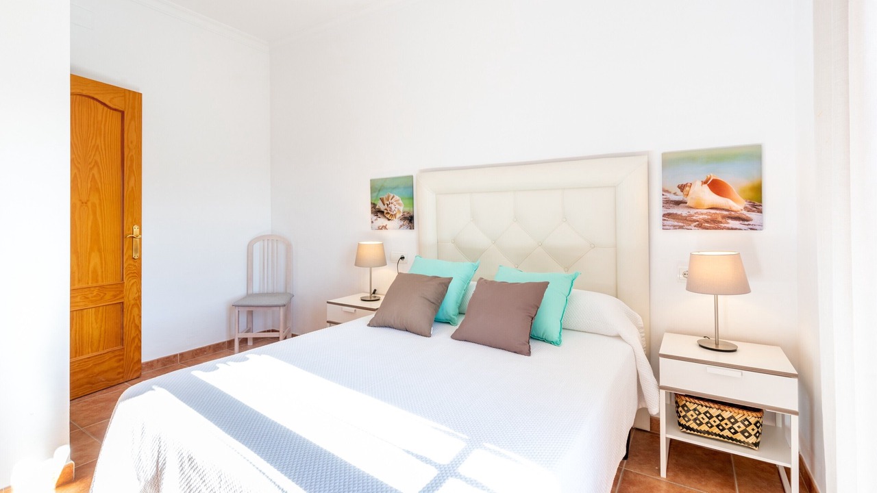 Photo of Bedroom in Almogia