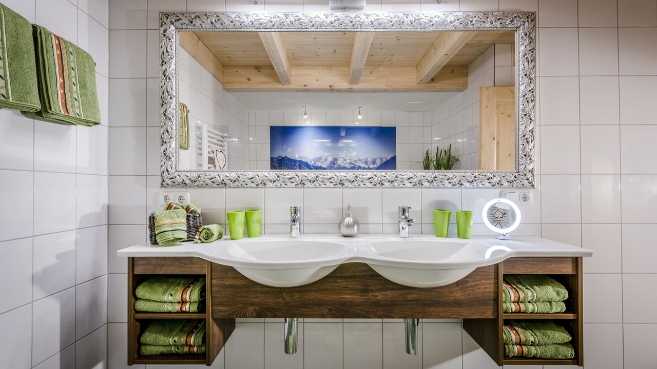 Photo of Bathroom in Obing