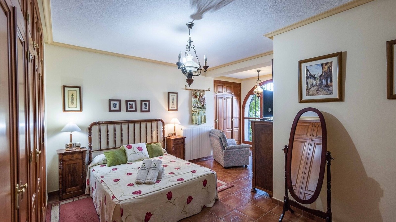 Photo of Bedroom in Cuevas del Becerro