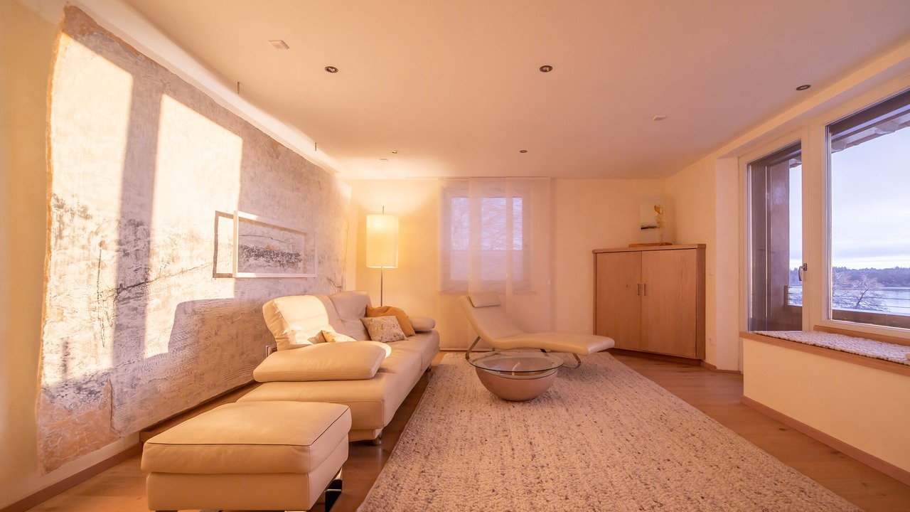 Photo of Livingroom in Pelham