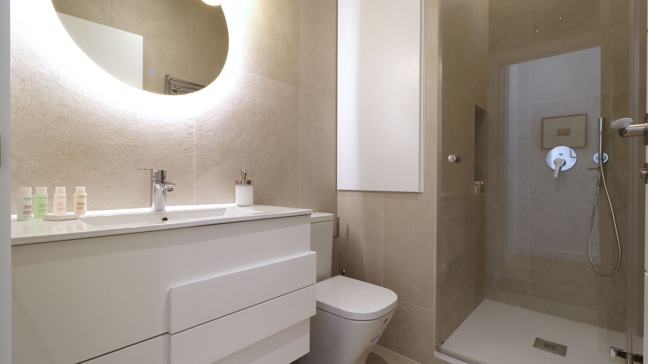Photo of Bathroom in Embajadores