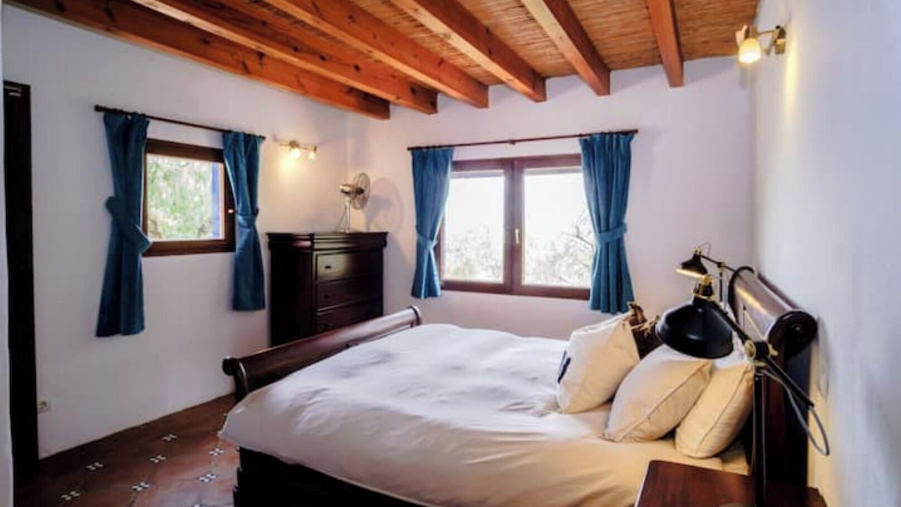 Photo of Bedroom in Comares