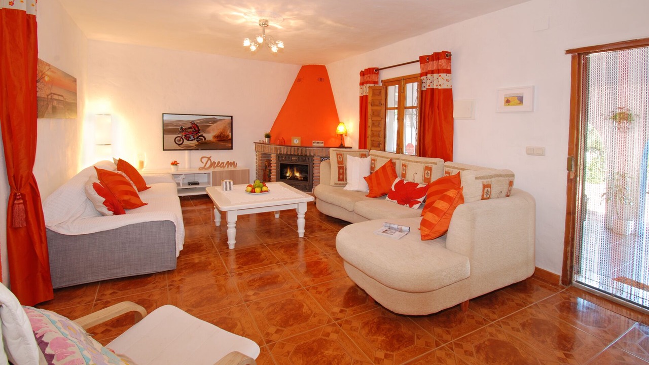 Photo of Livingroom in Comares