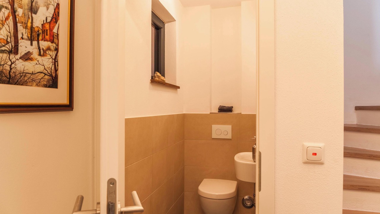 Photo of Bathroom in Farchant