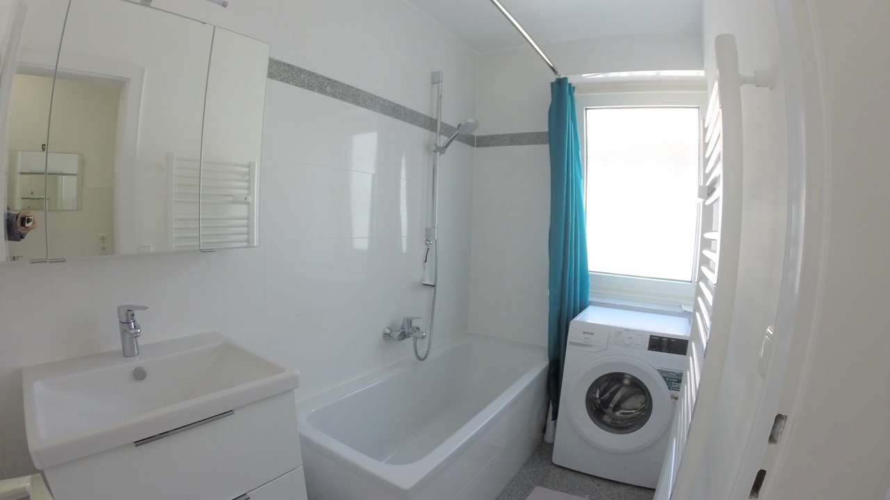 Photo of Bathroom in Am alten nordlichen Friedhof