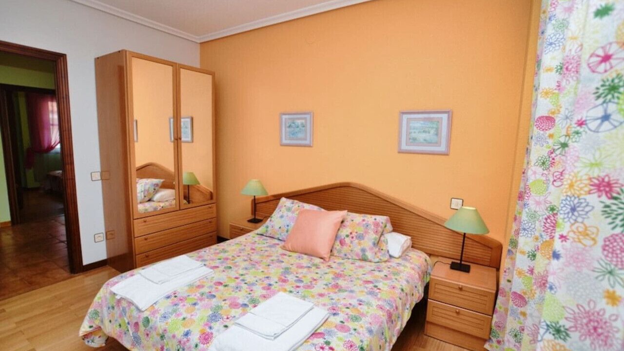 Photo of Bedroom in Isla