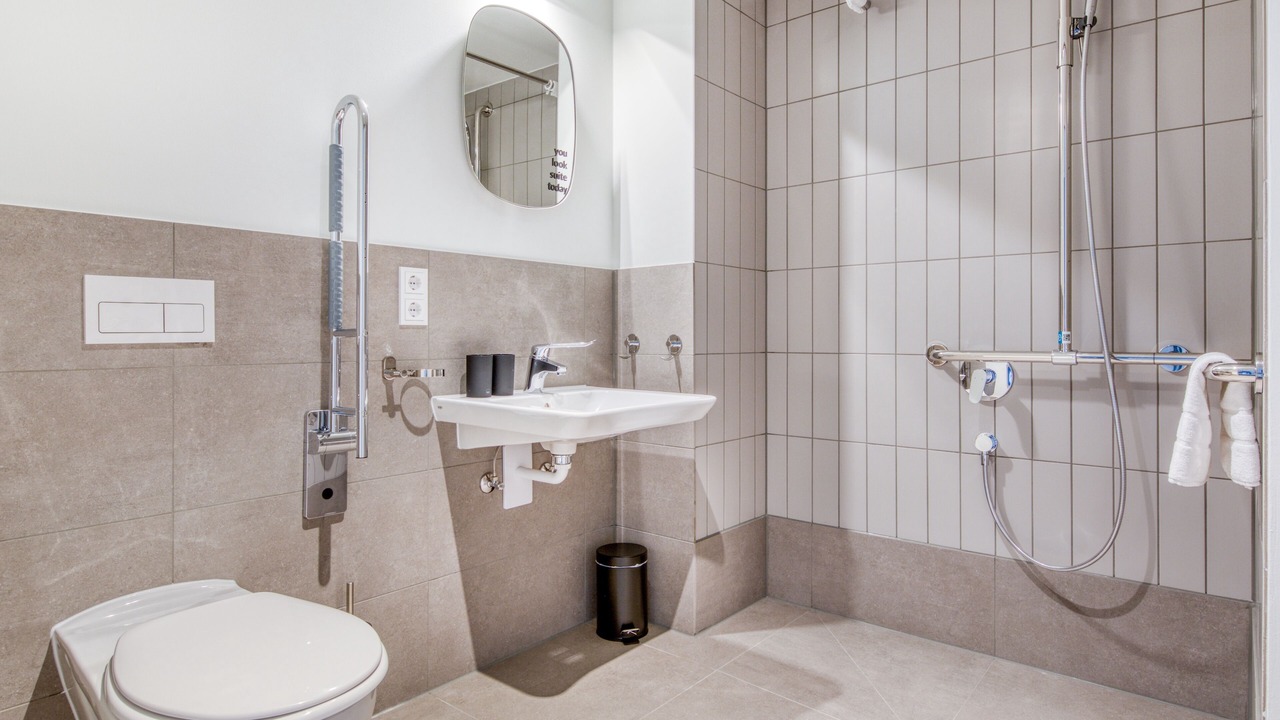 Photo of Bathroom in Hasenbergl-Lerchenau Ost