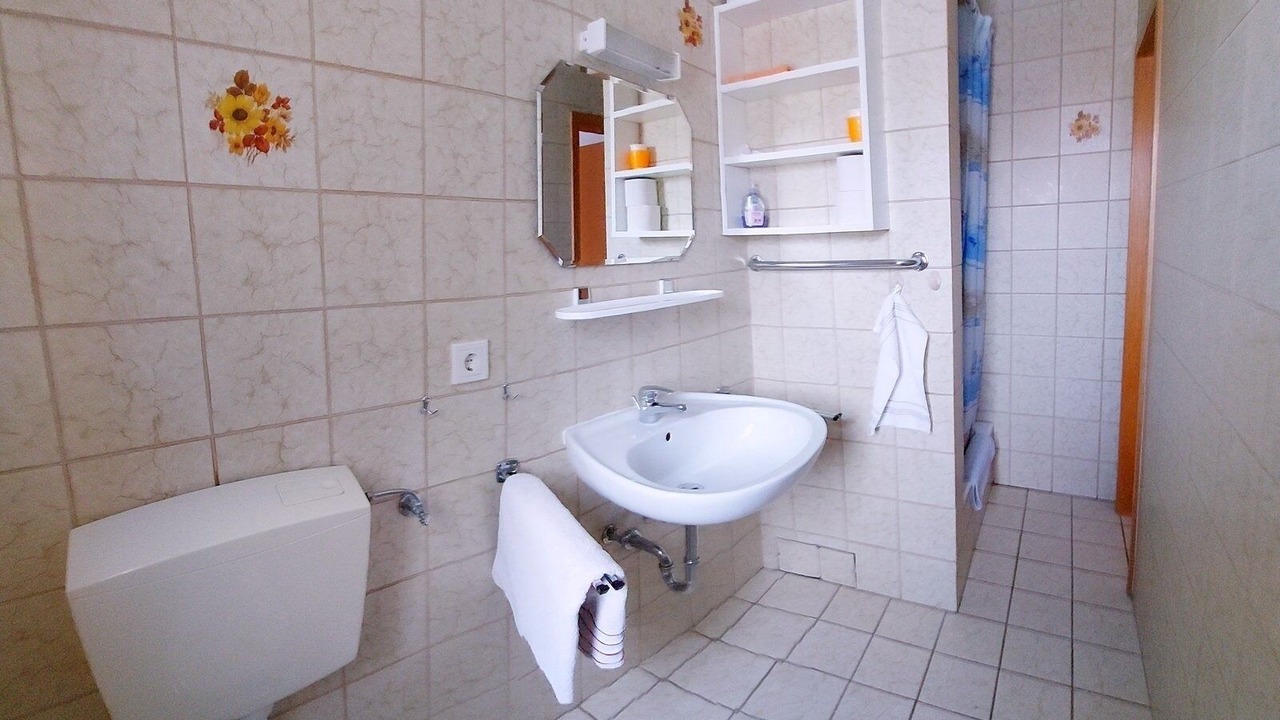 Photo of Bathroom in Prem