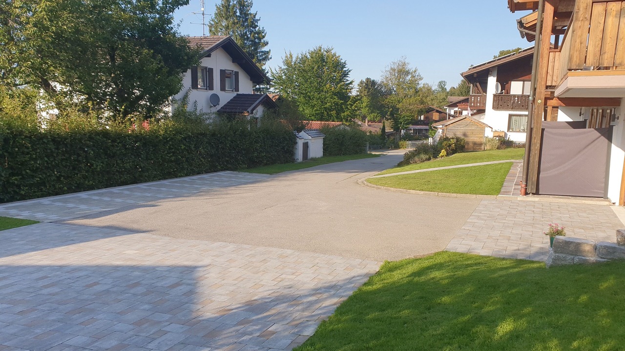 Photo of Outdoor in Buching