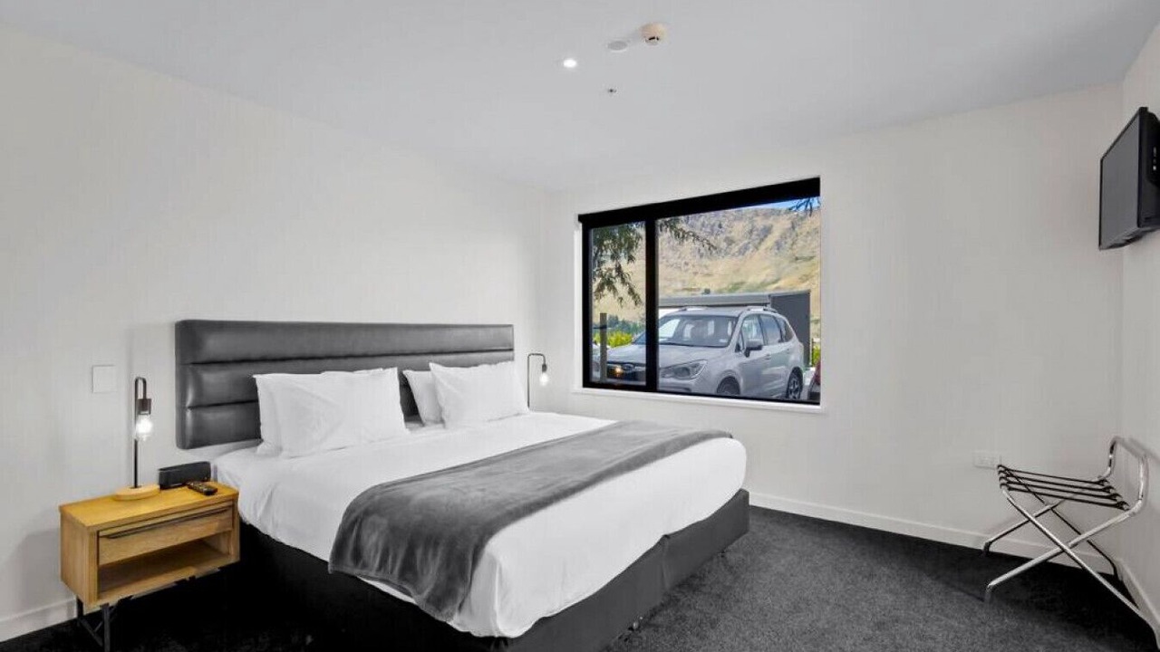 Photo of Bedroom in Arthur's Point