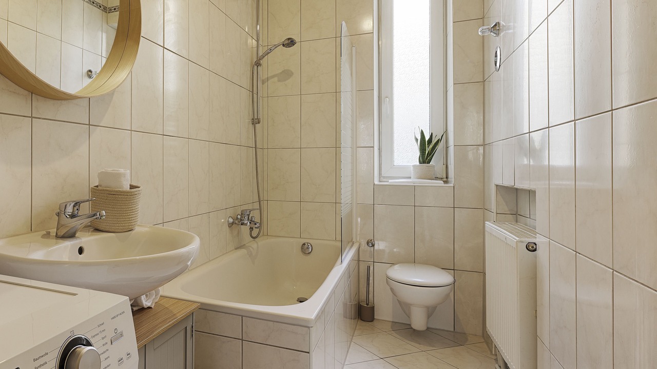 Photo of Bathroom in Grombuhl
