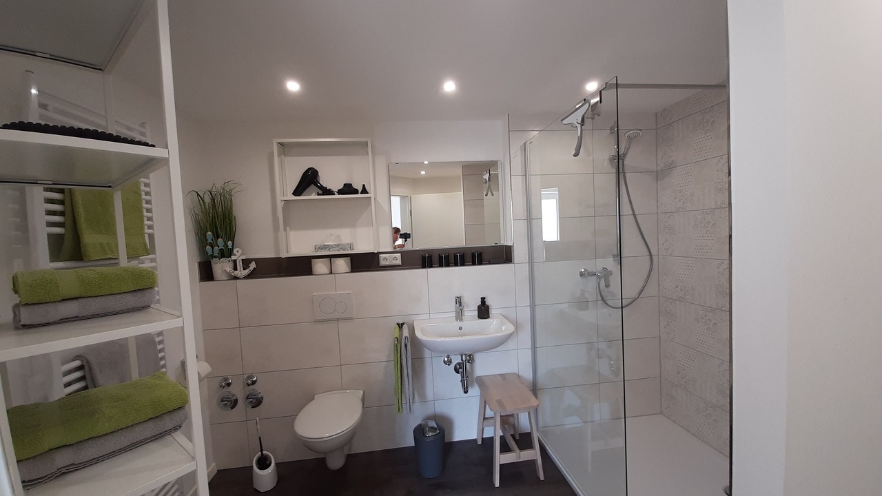 Photo of Bathroom in Gemarkung Edenhausen