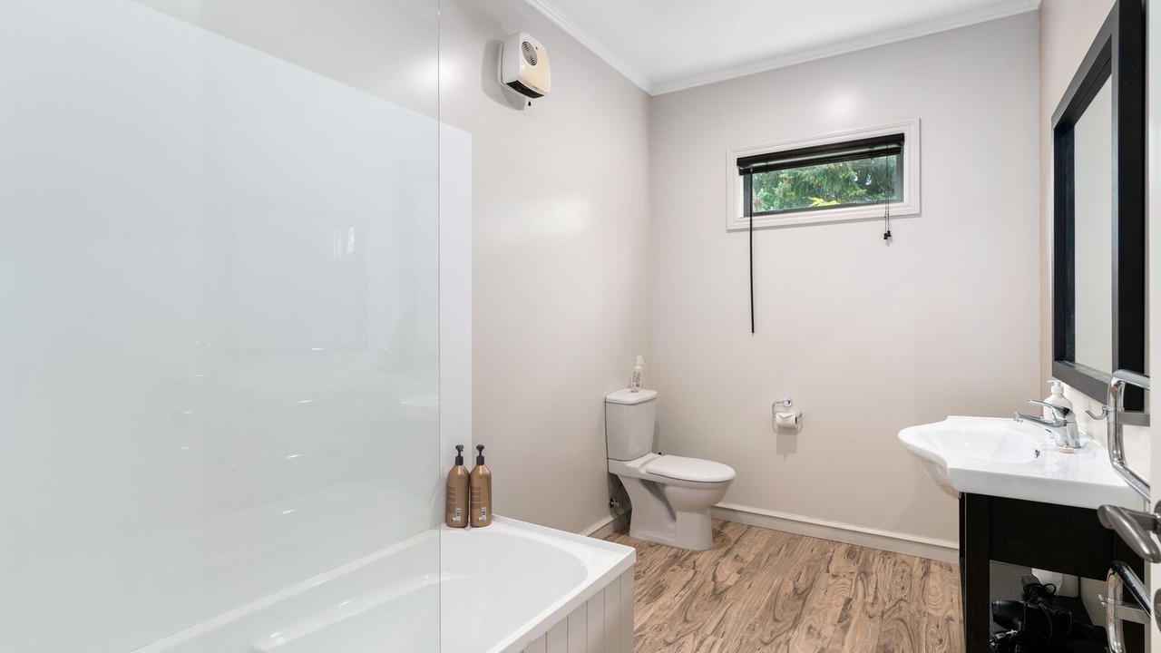 Photo of Bathroom in Cardrona