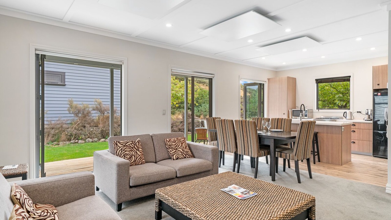 Photo of Livingroom in Cardrona