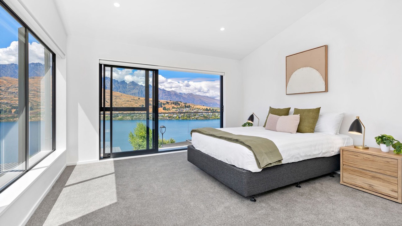Photo of Bedroom in Queenstown