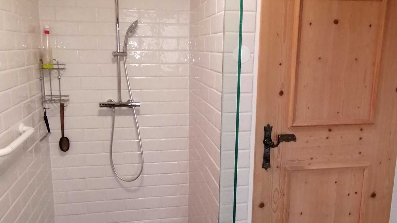 Photo of Bathroom in Goetzens