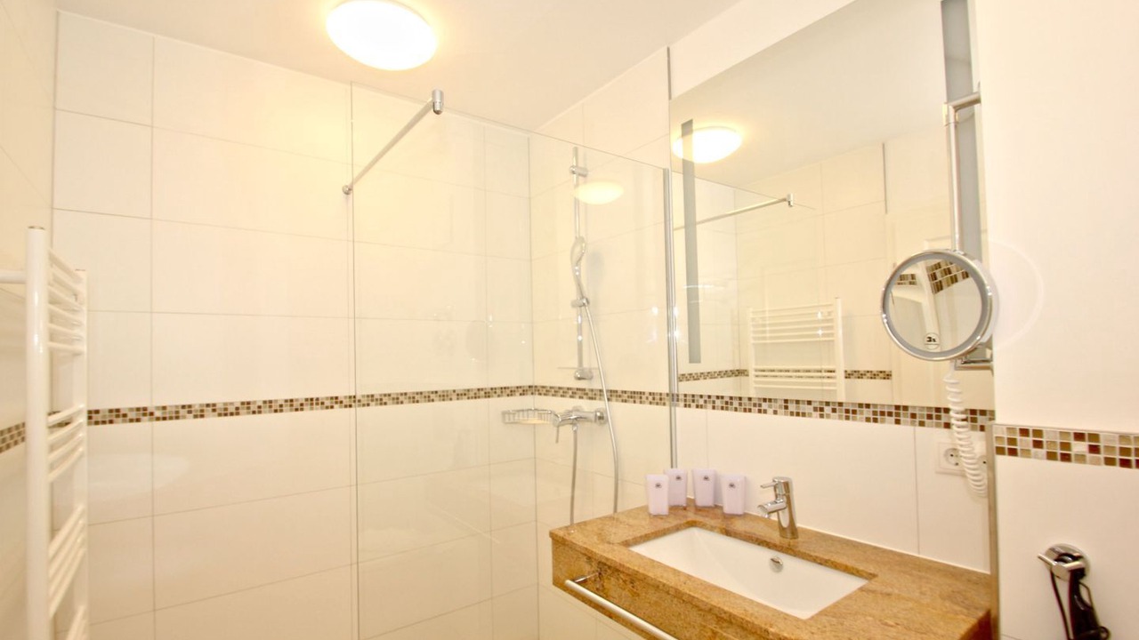Photo of Bathroom in Moenchgut Peninsula