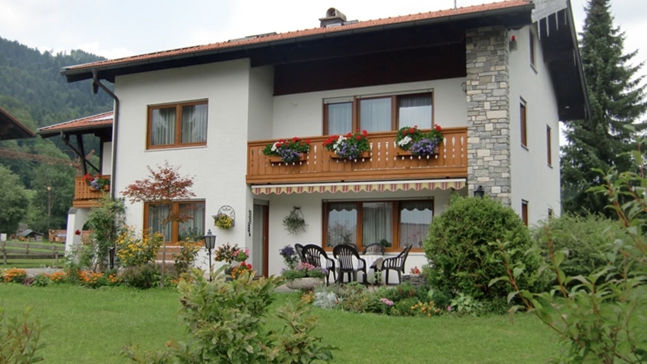 Photo of Outdoor in Bibelod