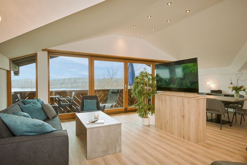 Photo of Livingroom in Pelham