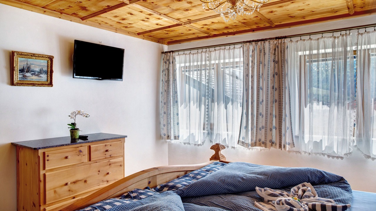 Photo of Bedroom in Mittenwald