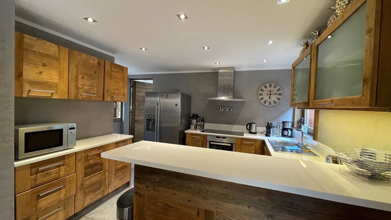 Photo of Kitchen in Les Praz-de-Chamonix