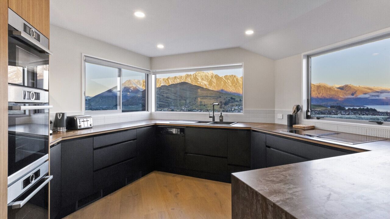 Photo of Kitchen in Queenstown City Centre
