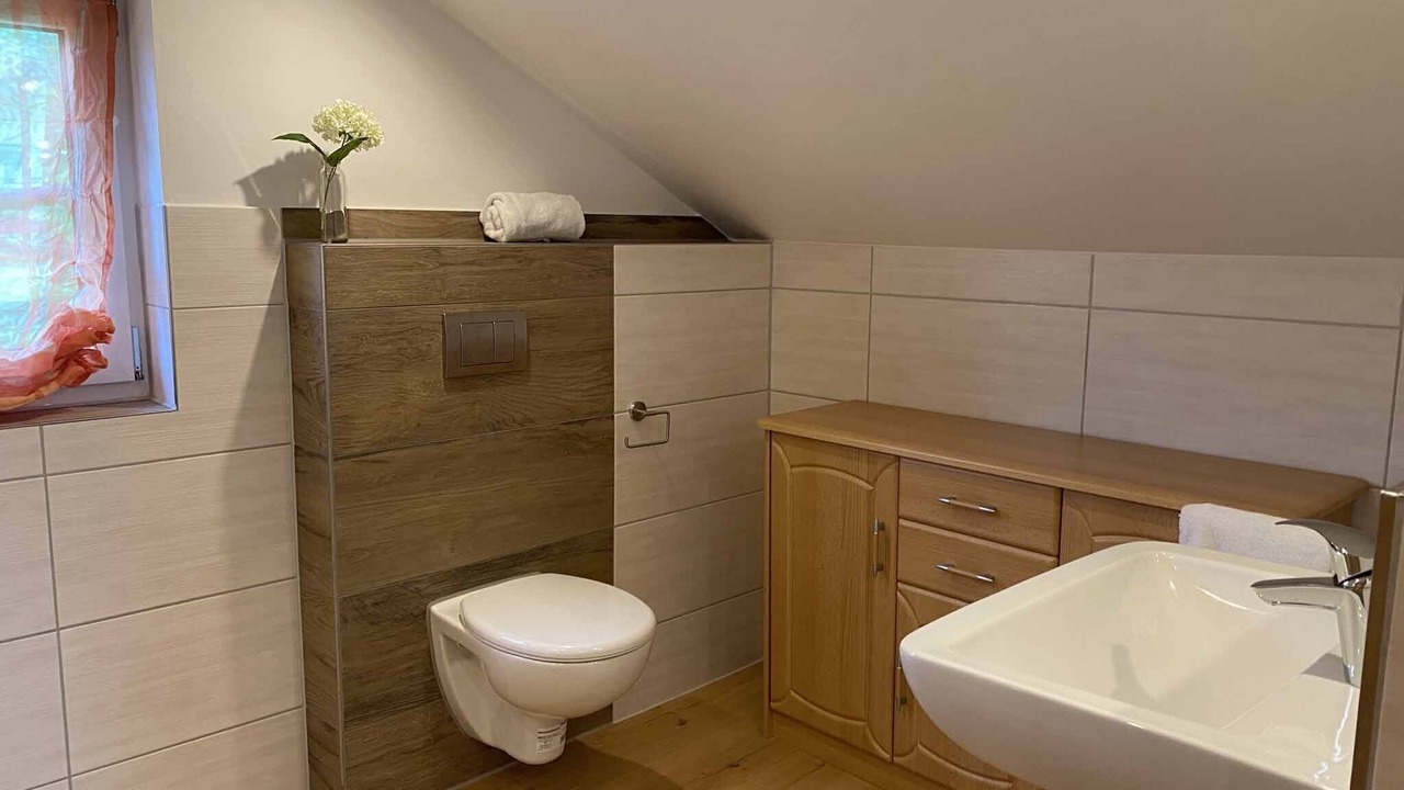 Photo of Bathroom in Renholding