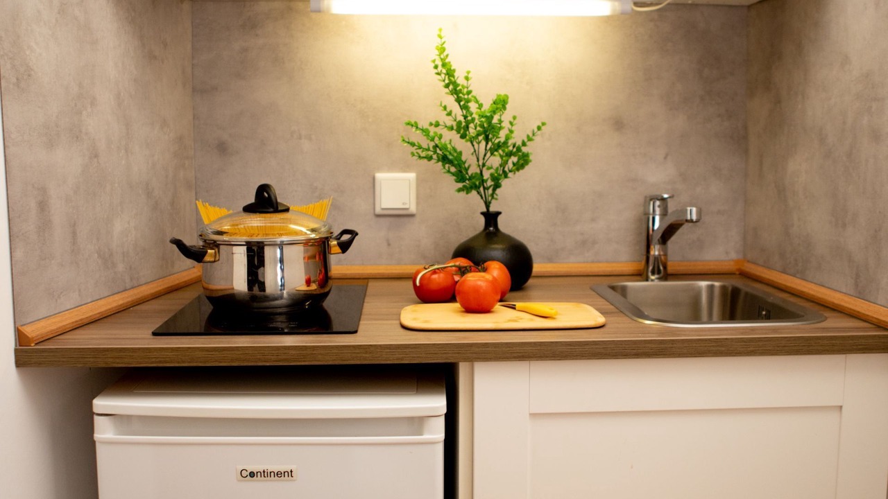 Photo of Kitchen in Rosenau- und Thelottviertel