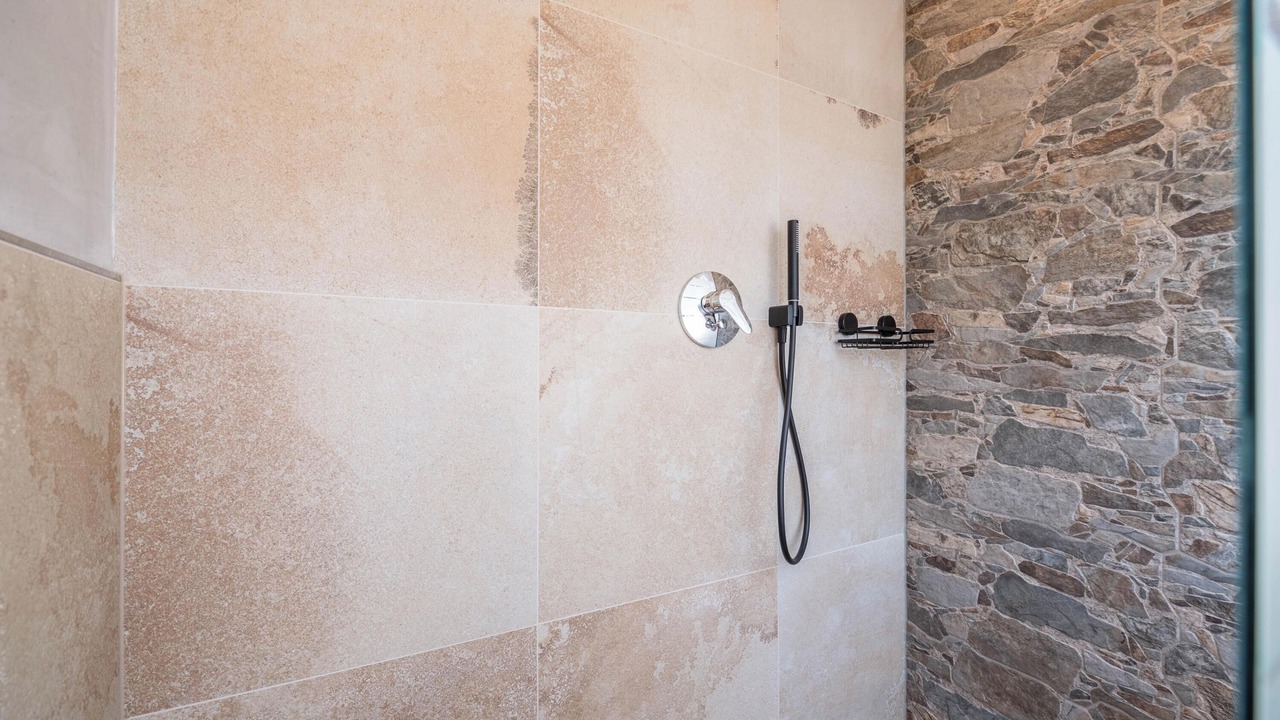 Photo of Bathroom in Farchant