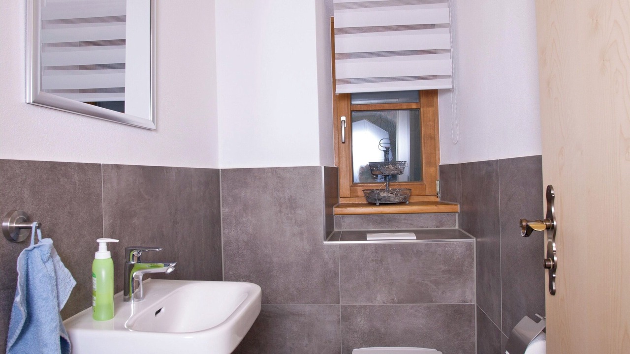 Photo of Bathroom in Palling