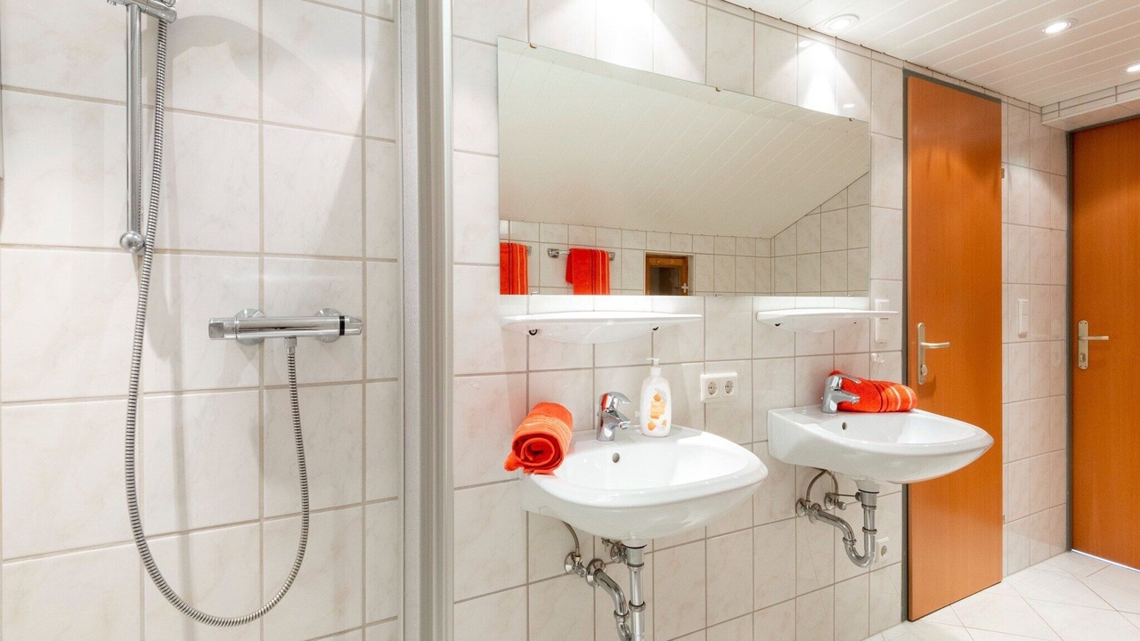 Photo of Bathroom in Ladis