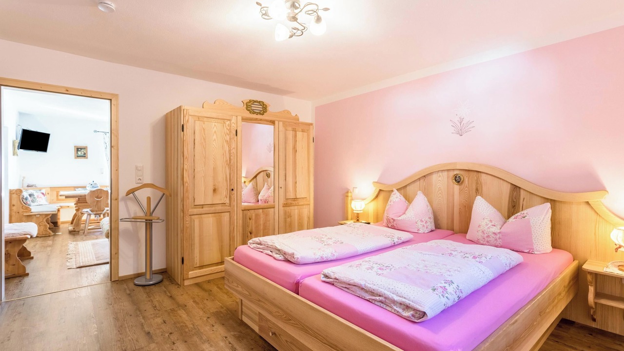 Photo of Bedroom in Mittenwald