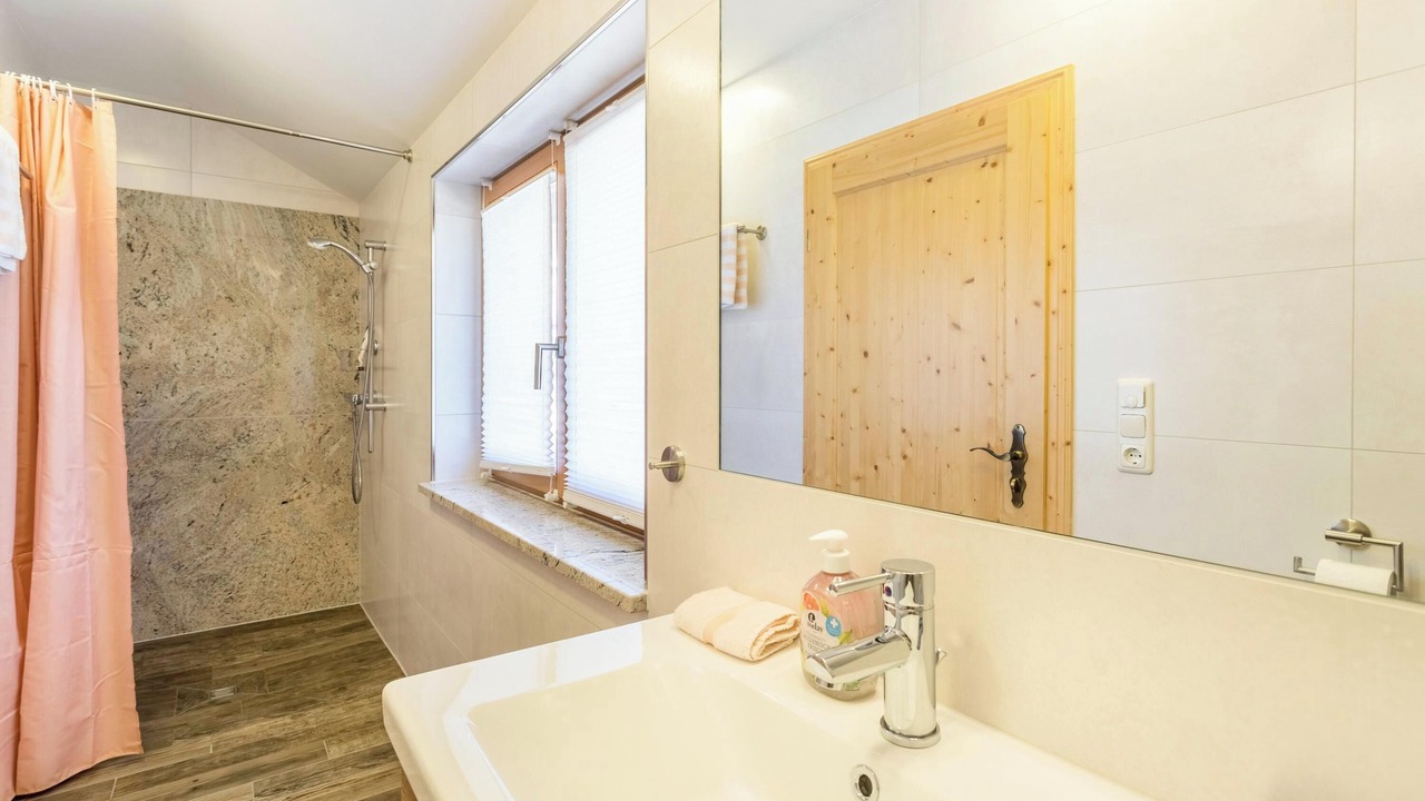Photo of Bathroom in Mittenwald