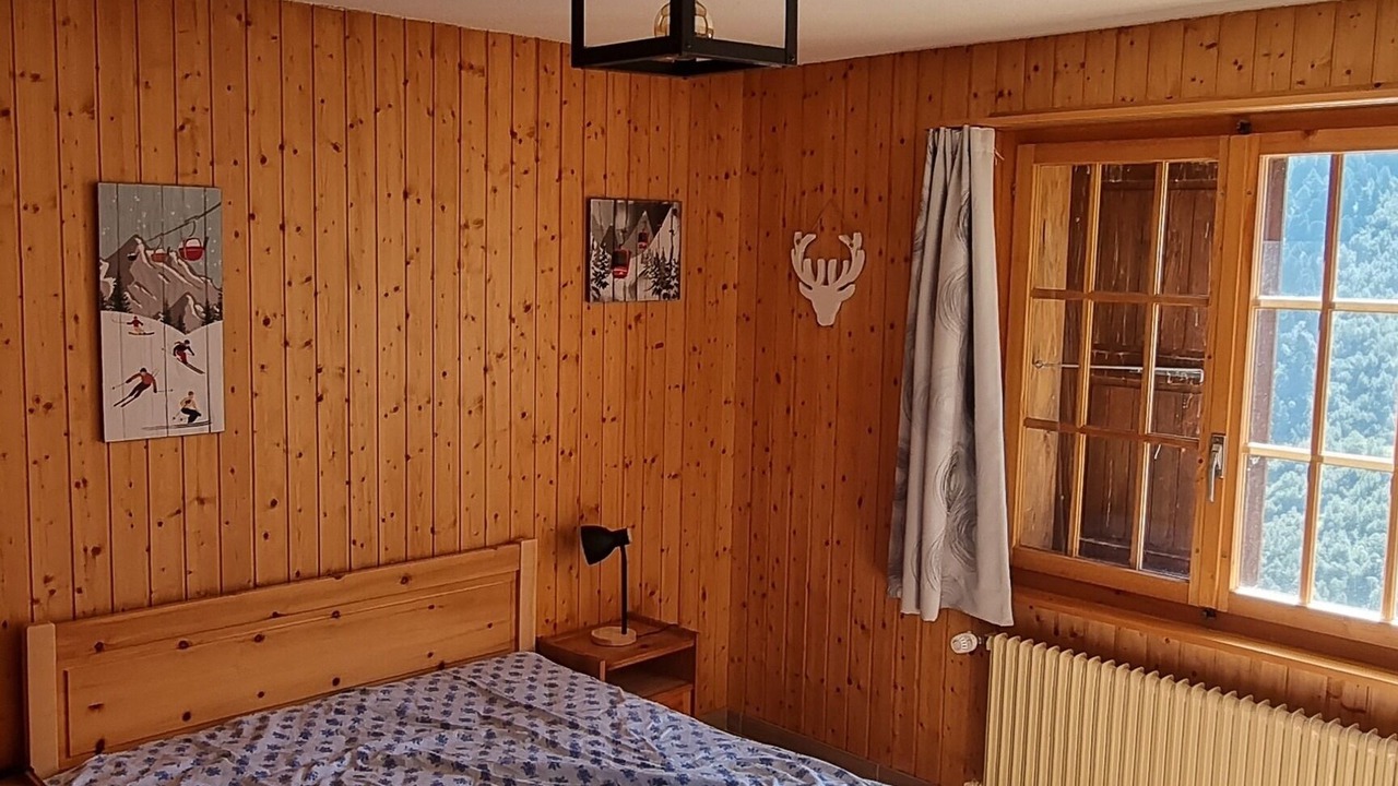 Photo of Bedroom in Arolla