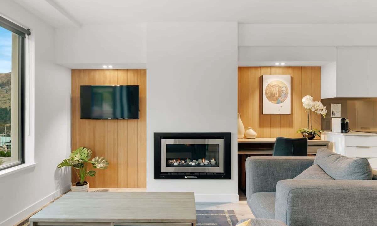 Photo of Livingroom in Arthur's Point