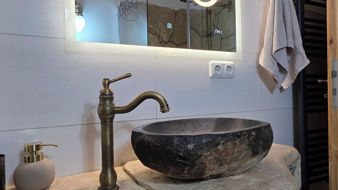 Photo of Bathroom in Schonbrunn