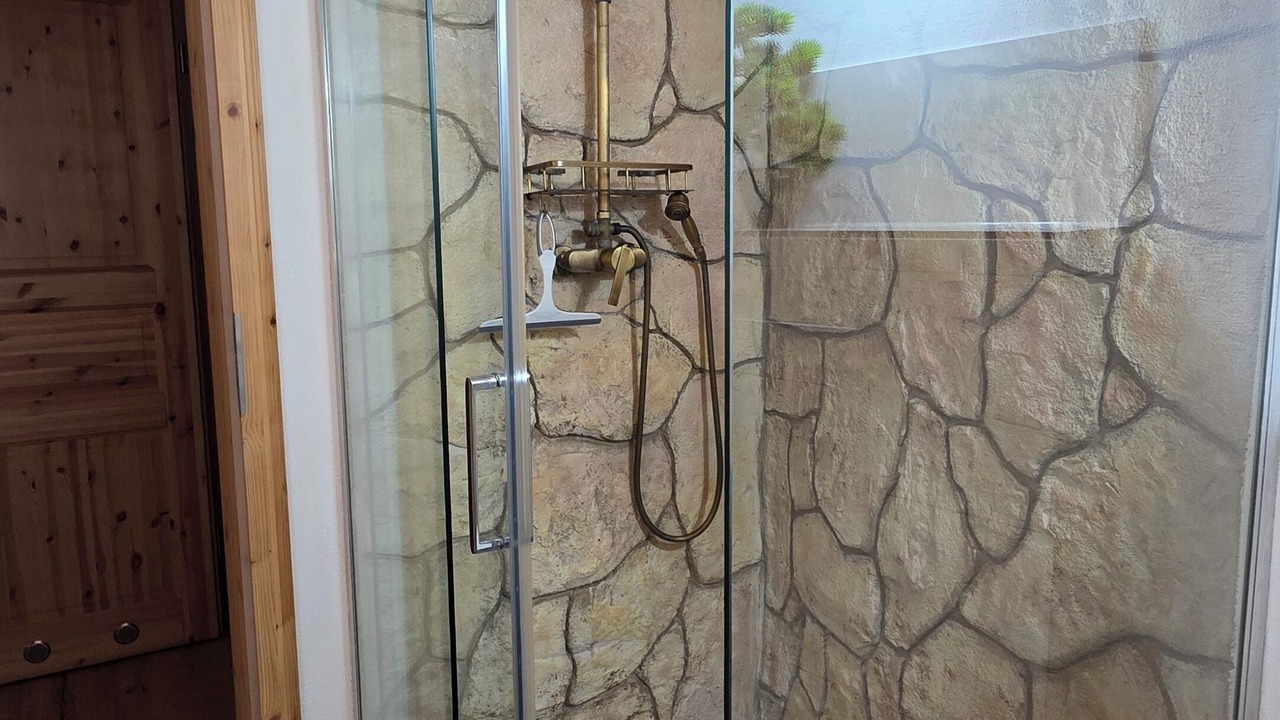 Photo of Bathroom in Schonbrunn
