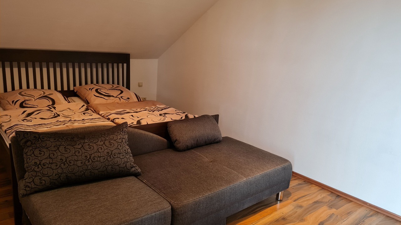 Photo of Bedroom in Leeder