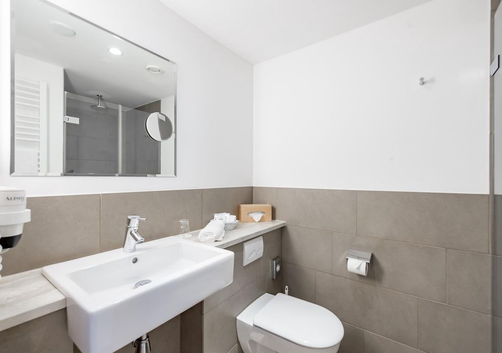 Photo of Bathroom in Mosern