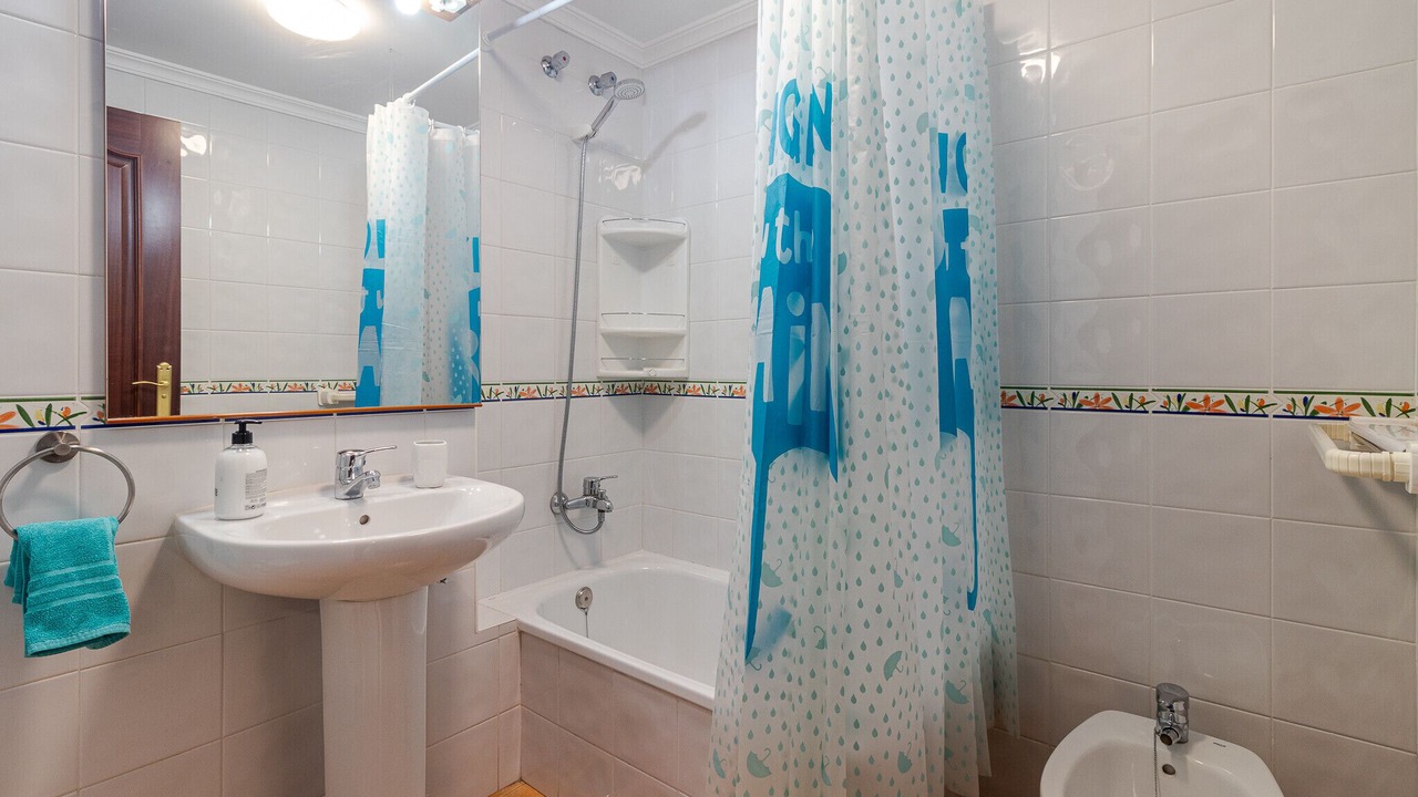 Photo of Bathroom in Sardina