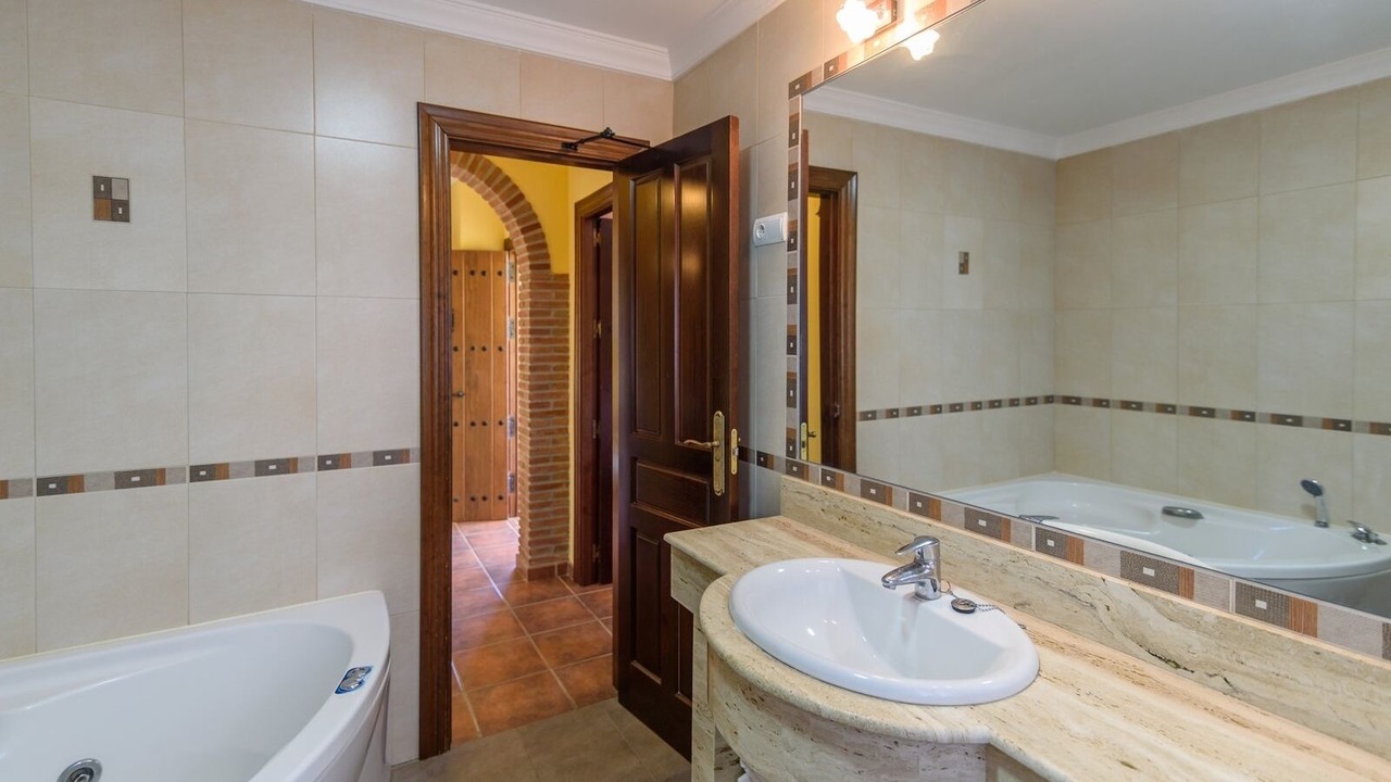 Photo of Bathroom in Almachar