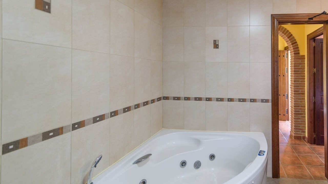 Photo of Bathroom in Almachar