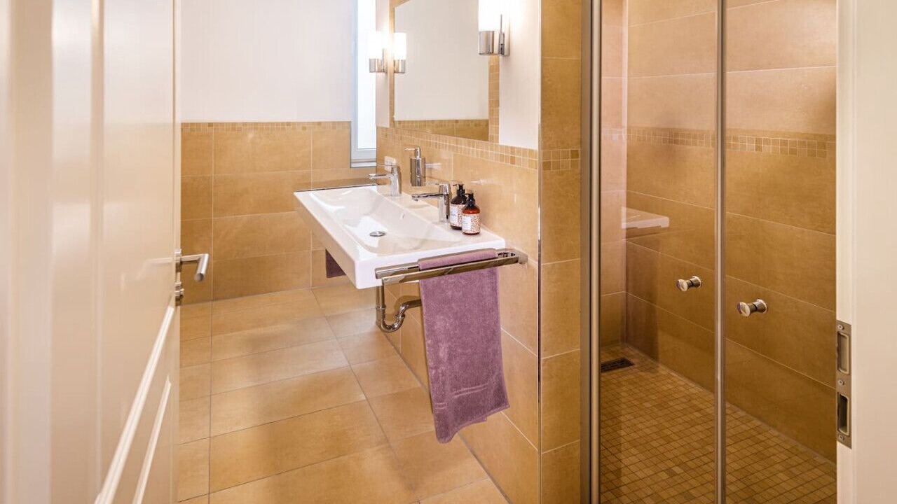 Photo of Bathroom in Damme