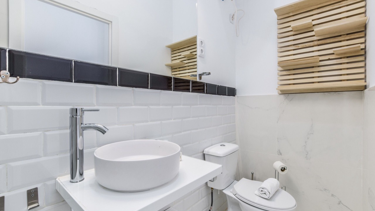 Photo of Bathroom in Atocha