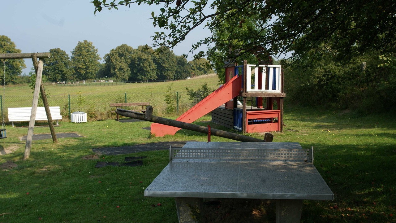 Photo of Others in Neuensien