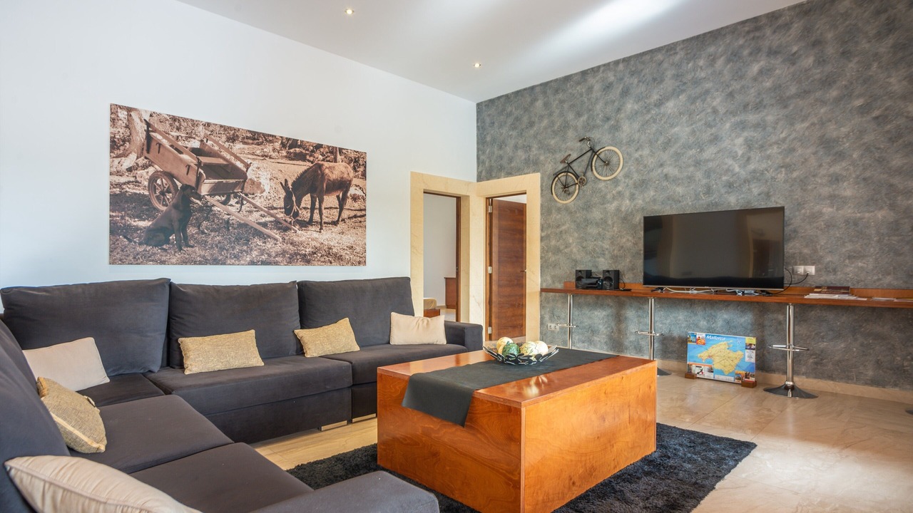 Photo of Livingroom in Petra